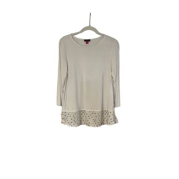 Vince Camuto Tops - Vince Camuto Women’s White Top Polka Dot Extended Bottom Medium